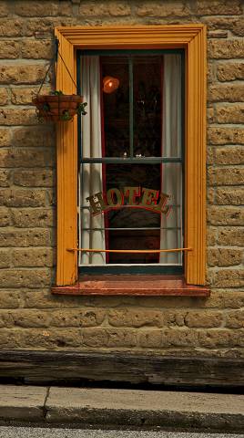 Vulcan St Bathan Window 