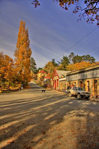 Vulcan Hotel In Autumn